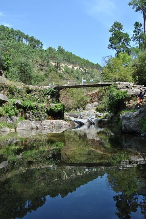 Abrigo Do Outeiro - Serra Da Estrela Cabeca Bagian luar foto